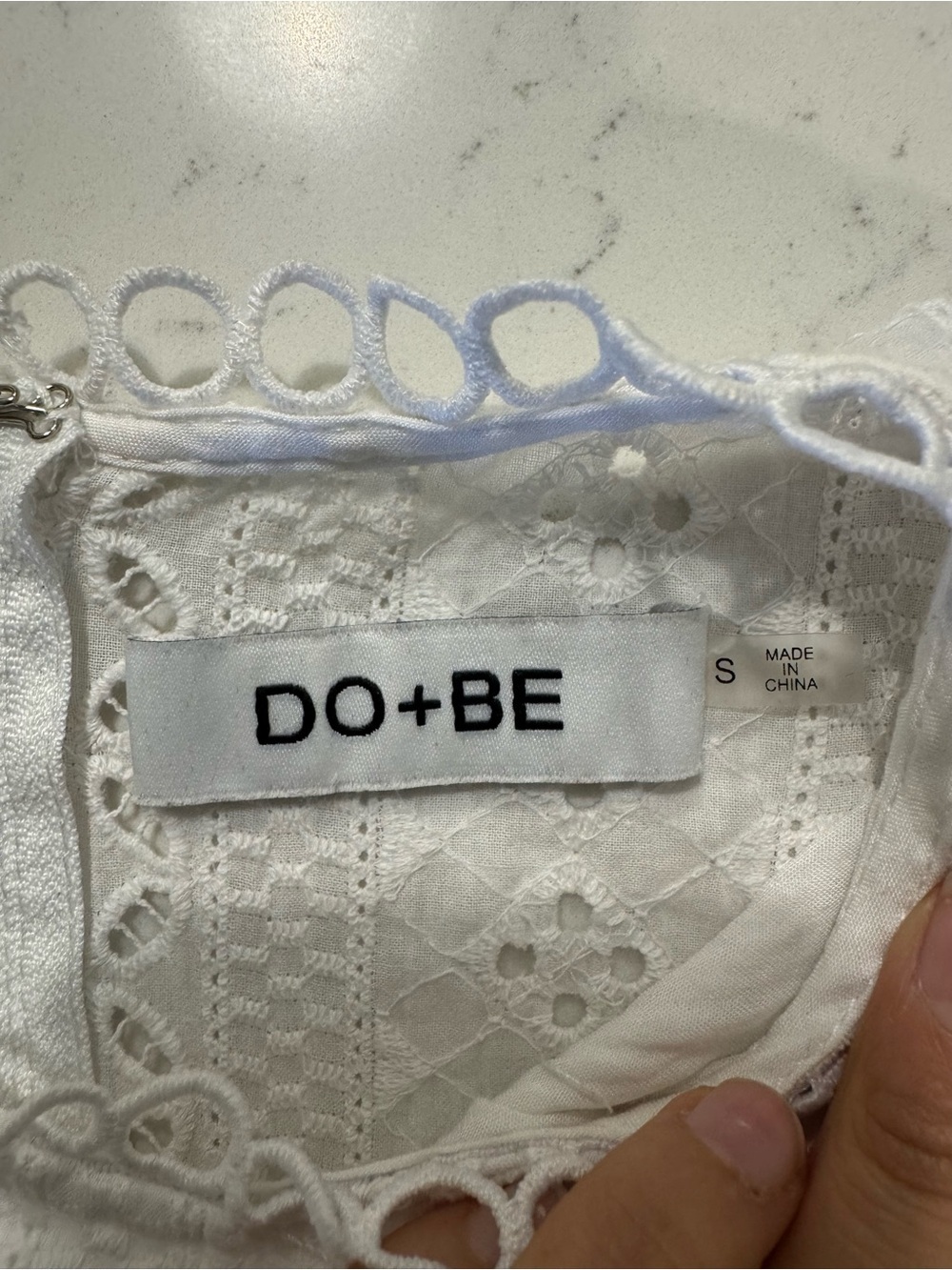 DO+BE White Eyelet Ruffle Lace Peplum Top Size Small - Picture 8 of 9
